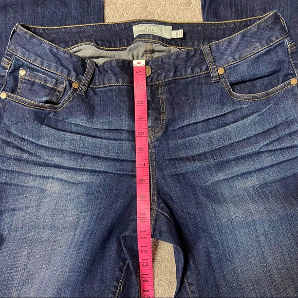 SOLD! TORRID Relaxed Bootcut Jeans Stretch Dark Wash Women’s Size 14R - Picture 13 of 14